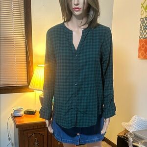 Classic Green Plaid Button-Front Women's Top